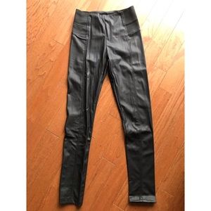 Leather leggings